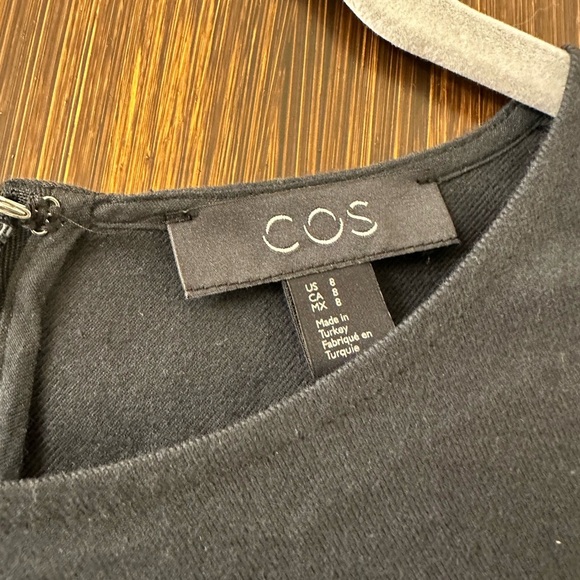 COS Short-Sleeve Jumpsuit - Picture 7 of 7